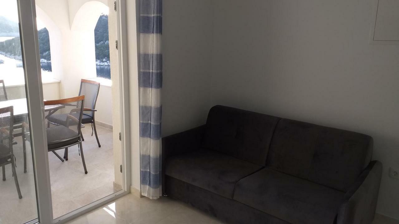 Apartment Zaklopatica Lastovo 외부 사진
